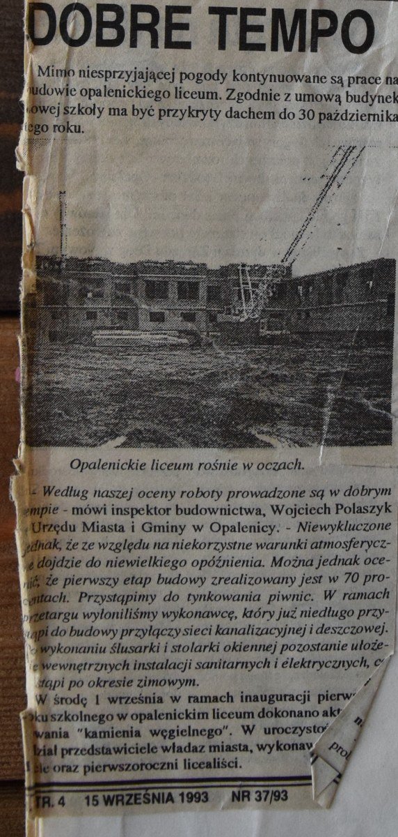 0818 Wycinek Prasowy Na Temat Budowy Opalenickiego Liceum Ogólnokształcącego 572x1200